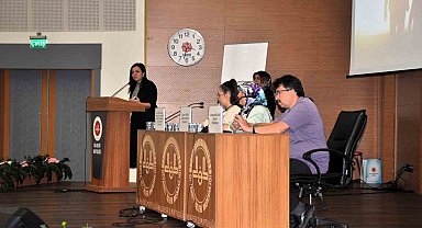 Balıkesir'de yetimlere yuva olma çağrısı yapıldı