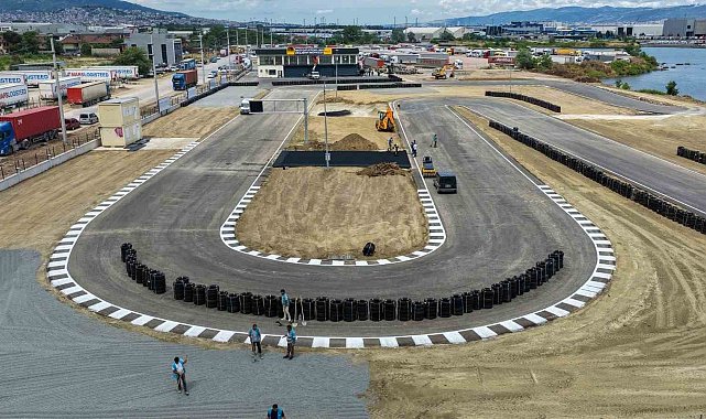 Başiskele'nin yeni merkezi Süpermoto Türkiye Şampiyonası ile kapılarını açıyor