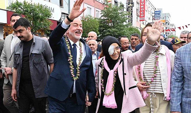 Başkan Başdeğirmen: "Gül festivalimizi birlik ve beraberlik içinde dünyaya tanıttık"