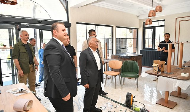 Başkan Büyükkılıç, MÜLHEM Kayseri Mutfağı'nda incelemelerde bulundu
