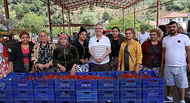 Başkan Tetik, Aşağı Yakacık'ta vatandaşlarla buluştu