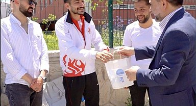 Başkan Uçar, sınav heyecanı yaşayan ailelerin heyecanına ortak oldu