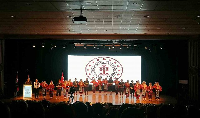 Batı Karadeniz'in en kapsamlı halk oyunları şöleni gerçekleştirildi