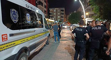 Batman'da silahlı saldırı: Kurşunlar park halindeki araca isabet etti