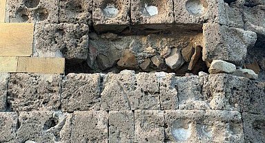 Bayburt Kent Konseyinden tarihi kaleye müdahale talebi