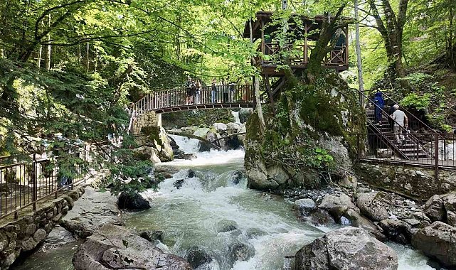 Bayram tatilinin rotası Düzce oldu