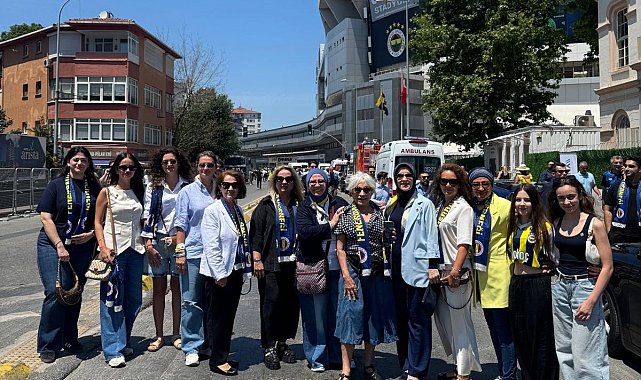 Beyoğlu Fenerbahçeliler Derneği'nden olağanüstü genel kurula yoğun katılım
