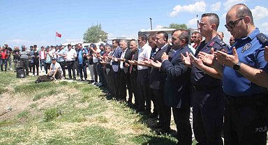 Beyşehir Gölü'nde balıkçılar yeni av sezonunu "vira bismillah" diyerek açtı