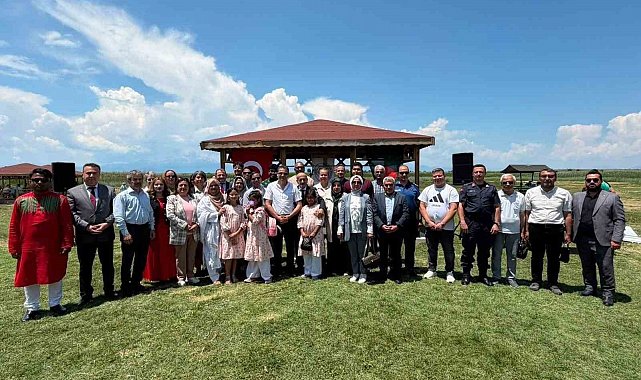 Beyşehir Gölü'nde kardeşlik rüzgarı esti
