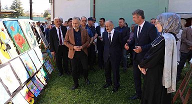 Beyşehir ve Hüyük'te el emeği eserler görücüye çıktı