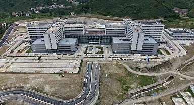 Bin 200 yataklı Ordu Şehir Hastanesi açılış için gün sayıyor