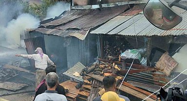 Bingöl'de ev yangını: 2 kişi dumandan etkilendi