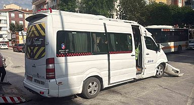 Biri işçi servisi toplam 4 aracın karıştığı kazada 9 kişi yaralandı