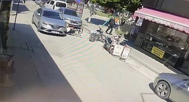 Bisikletiyle aniden yola çıkan çocuğa otomobil çarptı