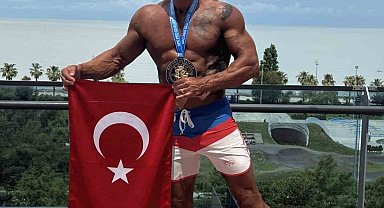 Bolu İl Emniyet Müdür Yardımcısı Türker Uygur, Dünya şampiyonu oldu