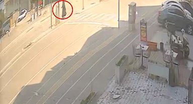 Bursa'da yaya geçidinde dehşet anları