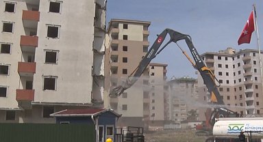 Büyükçekmece'de depremde yıkılma riski bulunan 36 yıllık sitede kentsel dönüşüm