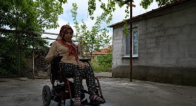 Büyükşehir Belediyesi'nden engelli bireylere akülü sandalye desteği