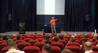 Büyükşehir'den sürücülere vatandaş memnuniyeti odaklı eğitim