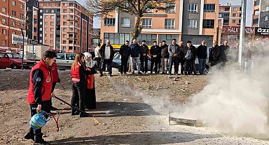 Büyükşehirden 16 ilçede din görevlilerine afet ve yangın eğitimi: Bin 740 personele farkındalık çalışması