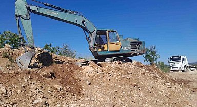 Çameli'nde selin bozduğu arazi yolları bakıma alındı
