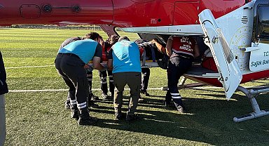 Çatalca'da yamaç paraşütü kayalıklara çarptı, 1'i çocuk 2 kişi yaralandı