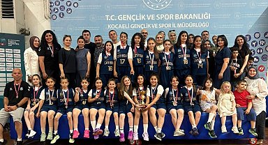 Çayırova'nın genç sporcularından atletizm ve basketbolda başarı yağmuru