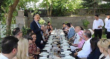 CEO Platformu heyeti Diyarbakır iş dünyasıyla buluştu