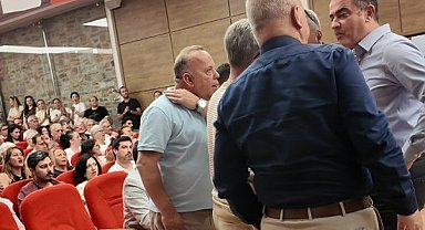 CHP'nin Birlik ve Beraberlik toplantısından ayrılan Başkan Arıcı'dan açıklama