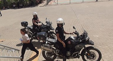 Cizre'de YKS'ye geç kalan adayların yardımına polis yetişti