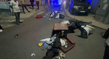 Çorlu'da 2 kişinin yaralandığı kavga anı kamerada