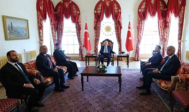 Cumhurbaşkanı Erdğan, Türkiye Ermenileri Patriği Sahak Maşalyan'ı kabul etti