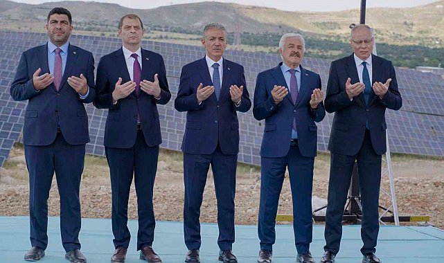 Cumhurbaşkanı Erdoğan, Mardin'deki Artuklu Depolamalı GES açılışına canlı yayınla bağlandı
