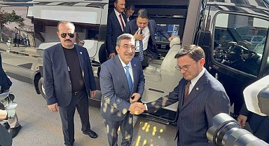 Cumhurbaşkanı Yardımcısı Yılmaz: "Türkiye, çevresindeki tüm krizlere rağmen istikrarını koruyor"