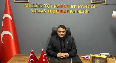 Denizli MHP'de 2 ilçe başkanı görevinden istifa etti