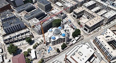 Depremde yıkılan Malatya'nın simgesi Yeni Cami'de restorasyonda sona yaklaşıldı