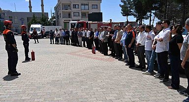 Derik'te yangın söndürme ve tahliye tatbikatı gerçekleştirildi