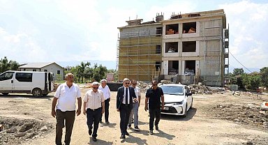 Dikmeli İlkokulu inşaatında çalışmalar yerinde incelendi