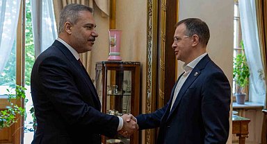 Dışişleri Bakanı Fidan, Putin'in Danışmanı Medinskiy ile bir araya geldi