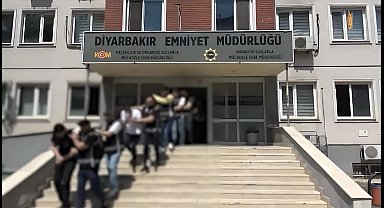 Diyarbakır'da silahlı suç örgütü şebekesi çökertildi: 40 gözaltı