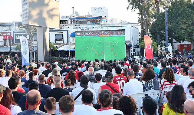 Dünya Kupası heyecanı Bodrum Meydanı'na taşındı