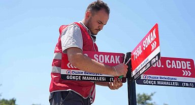 Durak ve sokak tabelası talepleri yerine getirildi