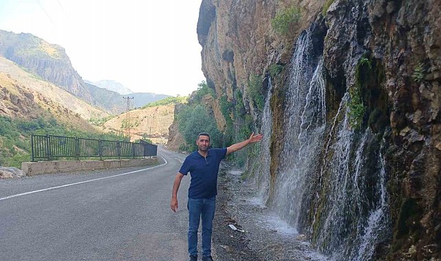 Durankaya şelalesi coştu