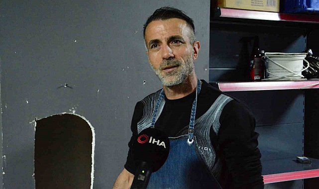 Duvar boşluğunda 3 gün mahsur kalan kediyi iş yeri sahibi kurtardı