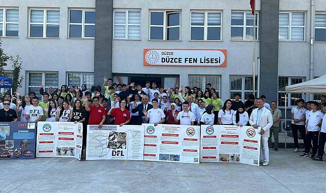 Düzce'de öğrencilerin bilim ve sanat projeleri görücüye çıktı