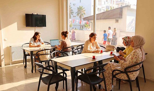 Efeler Belediyesi'nin projeleri vatandaşlardan ilgi görüyor