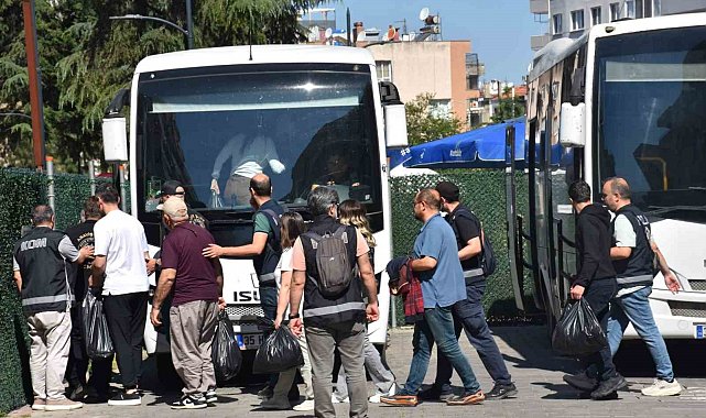 Ege Üniversitesi'ndeki yolsuzluk operasyonunda 41 şüpheli adliyede