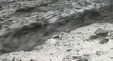 Elazığ'da sağanak sonrası sel