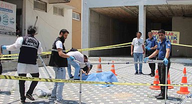 Emekli polis, bıçakla saldıran oğlunu öldürdü