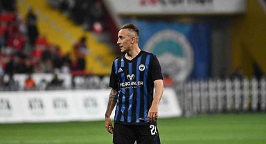Erciyes 38 FSK iç transferde 8 oyuncusu ile yeniden anlaştı